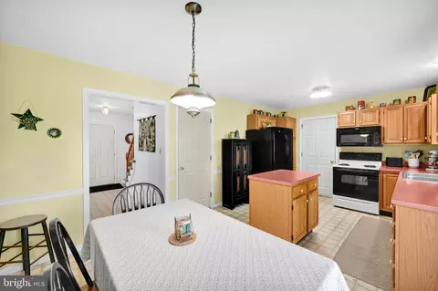 Other - 30 Edgewood Dr, Lititz, PA 17543 photo 2 of 14