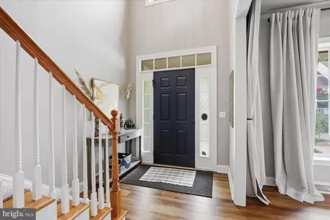 Entry Way - 516 Bald Eagle Ct, Lancaster, PA 17601 photo 1 of 19