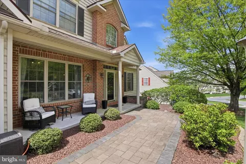 Exterior - 516 Bald Eagle Ct, Lancaster, PA 17601 photo 3 of 11