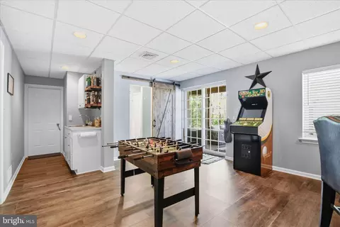 Entry Way - 516 Bald Eagle Ct, Lancaster, PA 17601 photo 16 of 19
