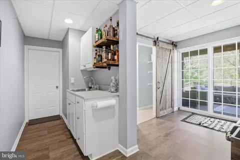 Entry Way - 516 Bald Eagle Ct, Lancaster, PA 17601 photo 19 of 19