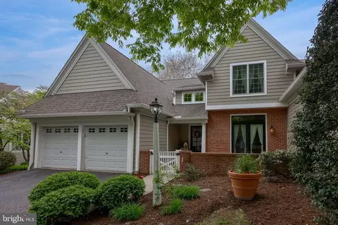 11 Hidden Grn, Lancaster, PA 17602
