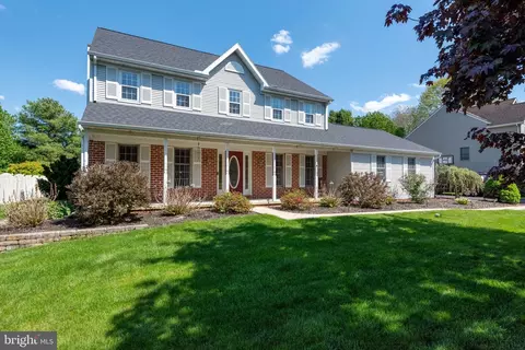 751 Steeplechase Rd, Landisville, PA 17538