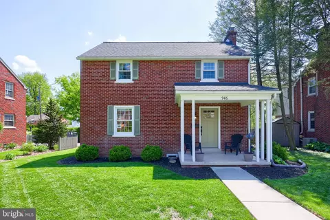 946 Salisbury Ct, Lancaster, PA 17601