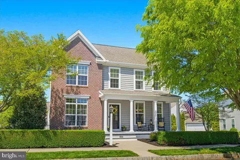 1400 Picket Dr, Lancaster, PA 17601