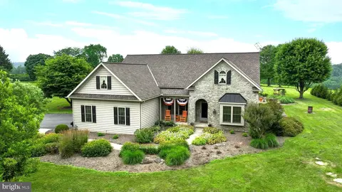292 Sleepy Hollow Rd, Nottingham, PA 19362