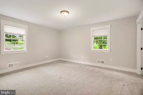 Bedroom - 51 Troy Dr, Lititz, PA 17543 photo 3 of 8