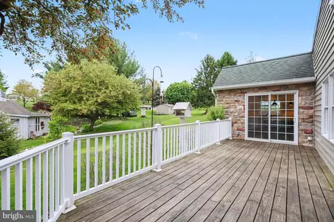 Exterior - 51 Troy Dr, Lititz, PA 17543 photo 4 of 7