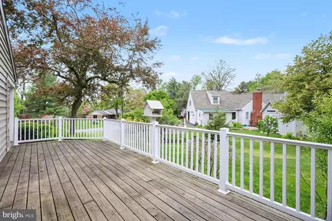 Exterior - 51 Troy Dr, Lititz, PA 17543 photo 5 of 7