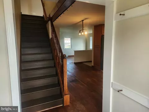 Entry Way - 827 Disston View Dr, Lititz, PA 17543 photo 2 of 8