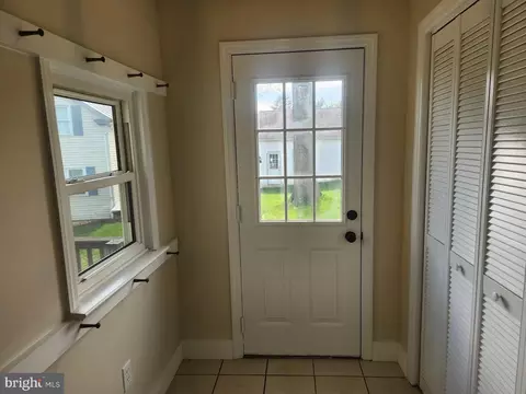 Entry Way - 827 Disston View Dr, Lititz, PA 17543 photo 1 of 8