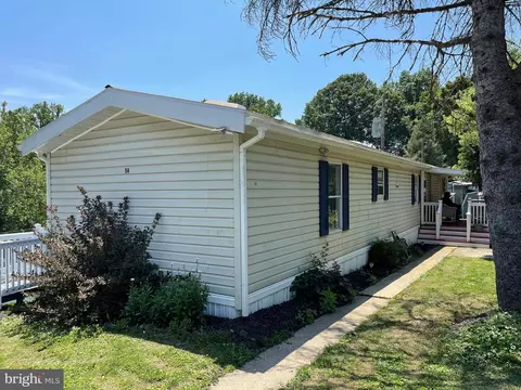 54 Penn Dr, Conestoga, PA 17516