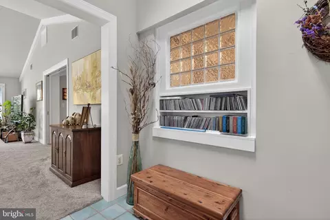 Entry Way - 102 E Third Ave, Lititz, PA 17543 photo 3 of 3