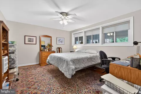 Bedroom - 102 E Third Ave, Lititz, PA 17543 photo 1 of 6