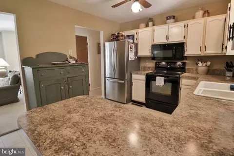 Other - 34 S Oak St, Lititz, PA 17543 photo 10 of 16