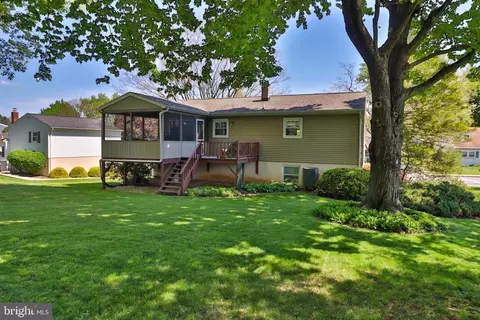 Other - 34 S Oak St, Lititz, PA 17543 photo 1 of 16