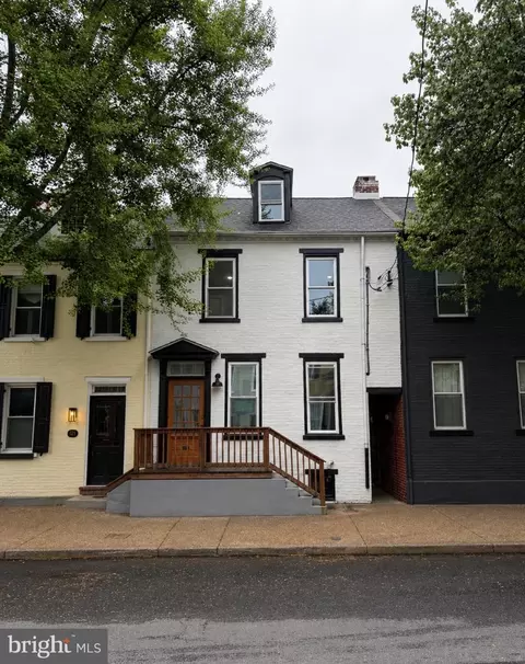 119 N Plum St, Lancaster, PA 17602