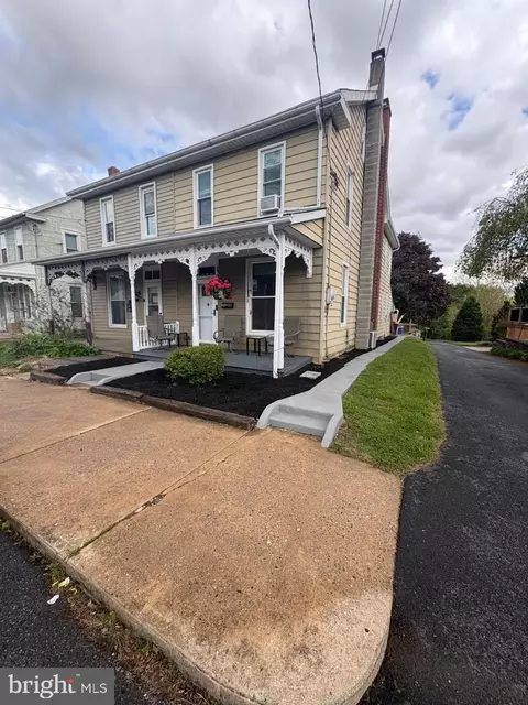 338 E Park St, Elizabethtown, PA 17022