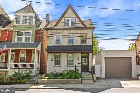 322 New Holland Ave, Lancaster, PA 17602