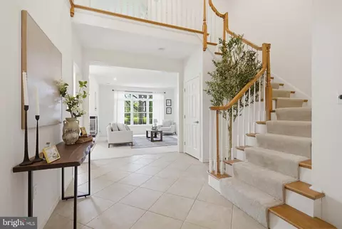 Entry Way - 634 Northfield Rd, Lititz, PA 17543 photo 3 of 6