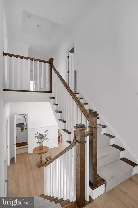 Entry Way - 658 Fleetwood Dr, Lititz, PA 17543 photo 6 of 13