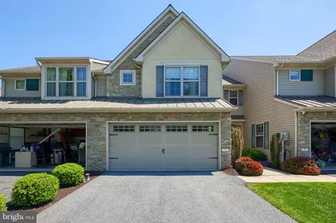 9 Rebecca Dr, Denver, PA 17517