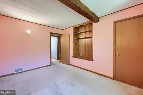 Bedroom - 242 Skyview Ln, Lititz, PA 17543 photo 4 of 5