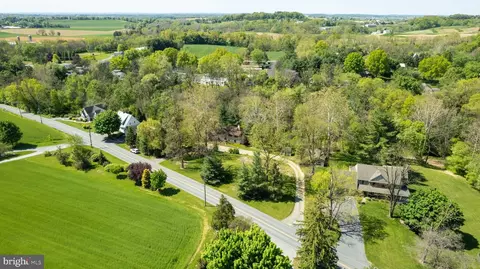 View/Area - 242 Skyview Ln, Lititz, PA 17543 photo 3 of 5