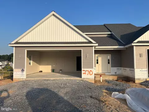 316 Ridgefield Dr, Elizabethtown, PA 17022