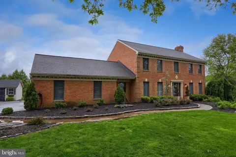 4 Apache Cir, Conestoga, PA 17516