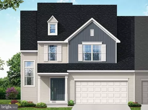 125 Village Dr, Millersville, PA 17551