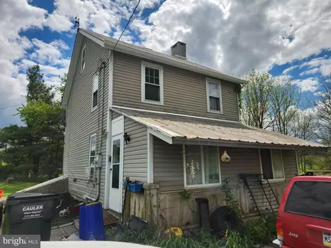 206 Wolfrock Rd, Paradise, PA 17562