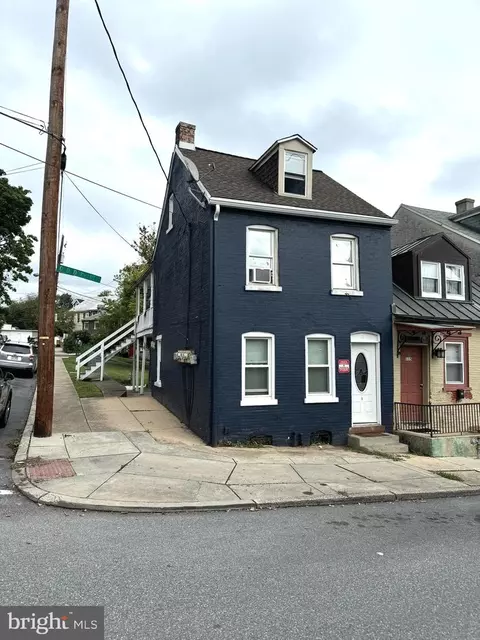 113 Old Dorwart, Lancaster, PA 17602