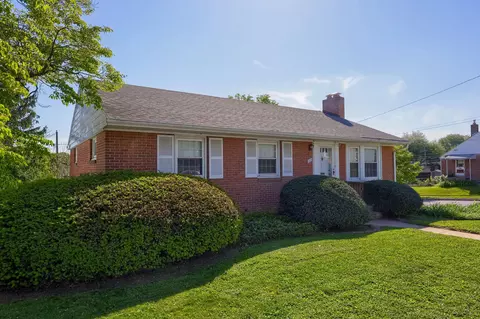 604 S Pearl St, Lancaster, PA 17603