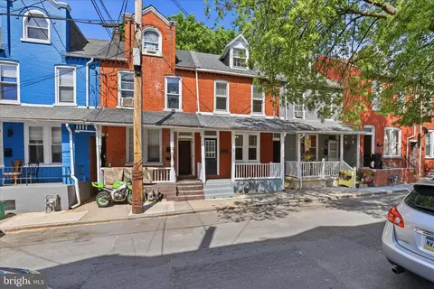 437 S Christian St, Lancaster, PA 17602