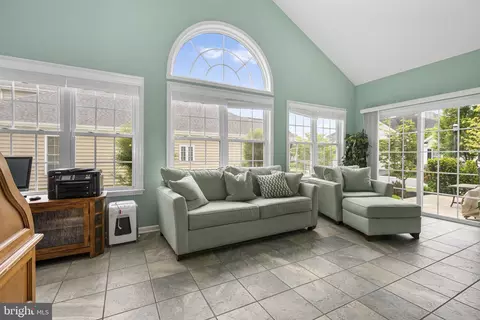 Entry Way - 1022 Glory Way, Lititz, PA 17543 photo 1 of 2