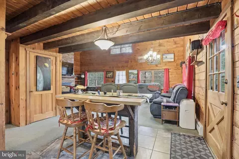 Entry Way - 20 Star Lite Dr, Lititz, PA 17543 photo 4 of 9