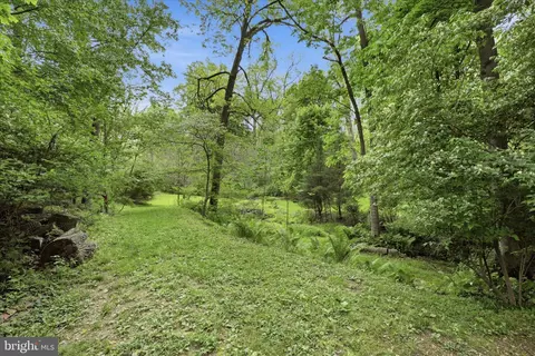 Exterior - 20 Star Lite Dr, Lititz, PA 17543 photo 16 of 21