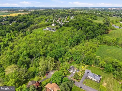 View/Area - 20 Star Lite Dr, Lititz, PA 17543 photo 2 of 4