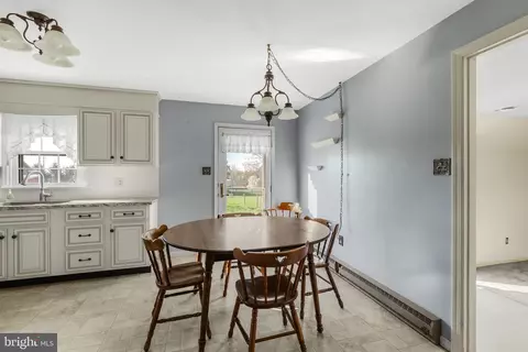 Other - 2 Arlin Cir, Lititz, PA 17543 photo 3 of 10