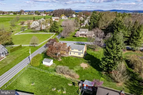 View/Area - 2 Arlin Cir, Lititz, PA 17543 photo 5 of 7