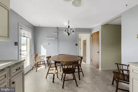 Dining - 2 Arlin Cir, Lititz, PA 17543 photo 1 of 1