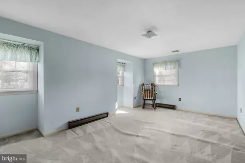 Bedroom - 2 Arlin Cir, Lititz, PA 17543 photo 2 of 7
