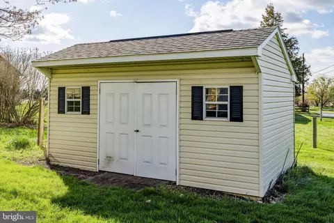 Other - 2 Arlin Cir, Lititz, PA 17543 photo 10 of 10