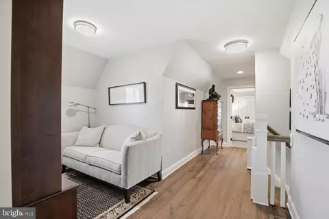 Entry Way - 640 Snyder Rd, Lititz, PA 17543 photo 5 of 8