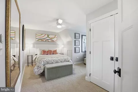 Bedroom - 640 Snyder Rd, Lititz, PA 17543 photo 4 of 7
