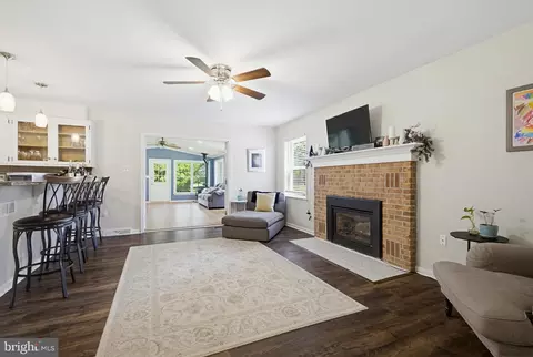 Living - 35 Pinewood Ave, Lititz, PA 17543 photo 1 of 3