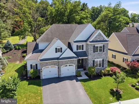 360 Addison Pl, Lancaster, PA 17601