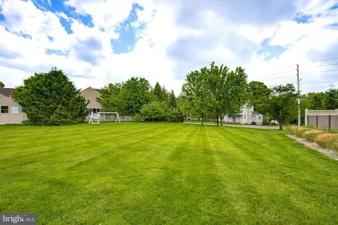 Exterior - 2705 Kreider Rd, Lititz, PA 17543 photo 7 of 8