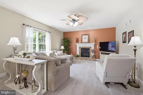 Living - 2705 Kreider Rd, Lititz, PA 17543 photo 1 of 2